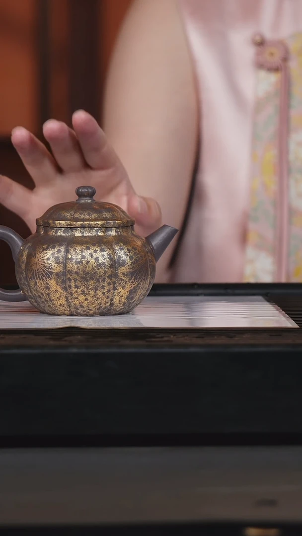 茶壶紫砂蒋鹏蕴金筋纹