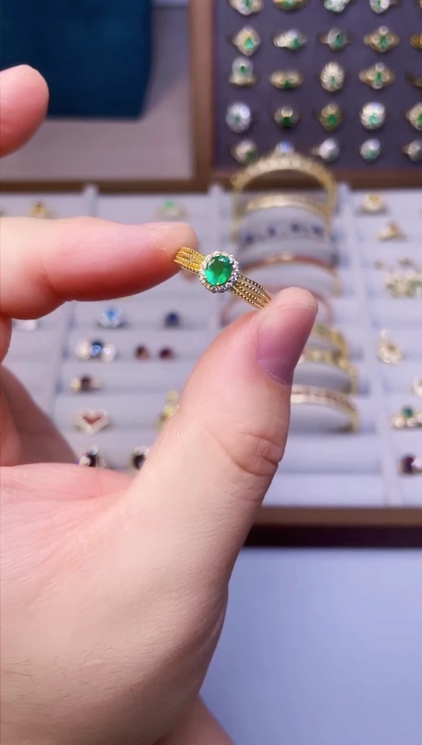 【闪购商品】祖母绿戒指银S925镶嵌一枚