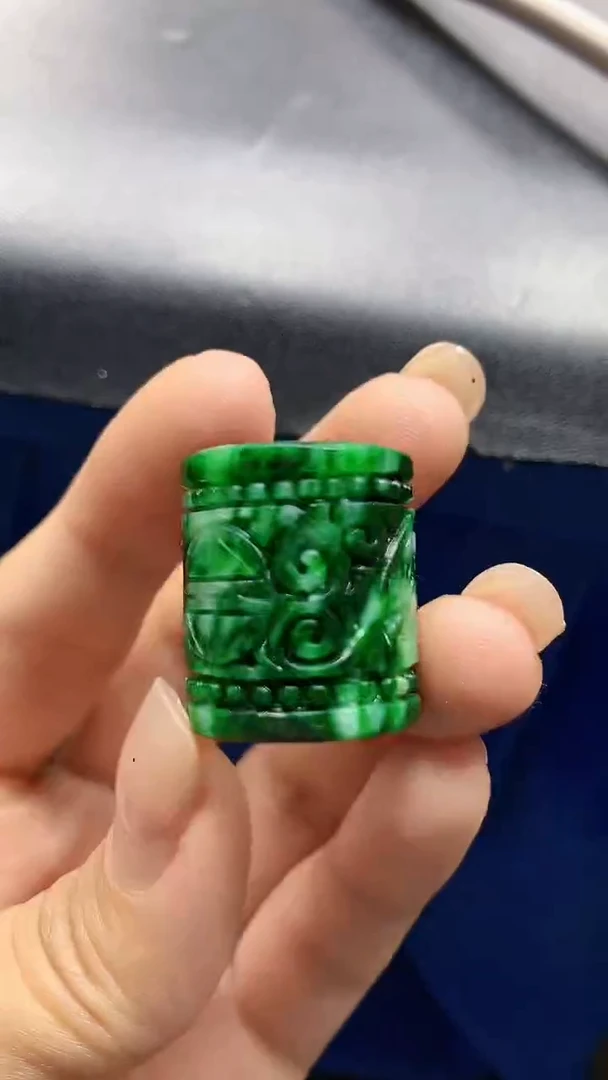 颈饰未镶嵌翡翠天然缅甸翡翠a货