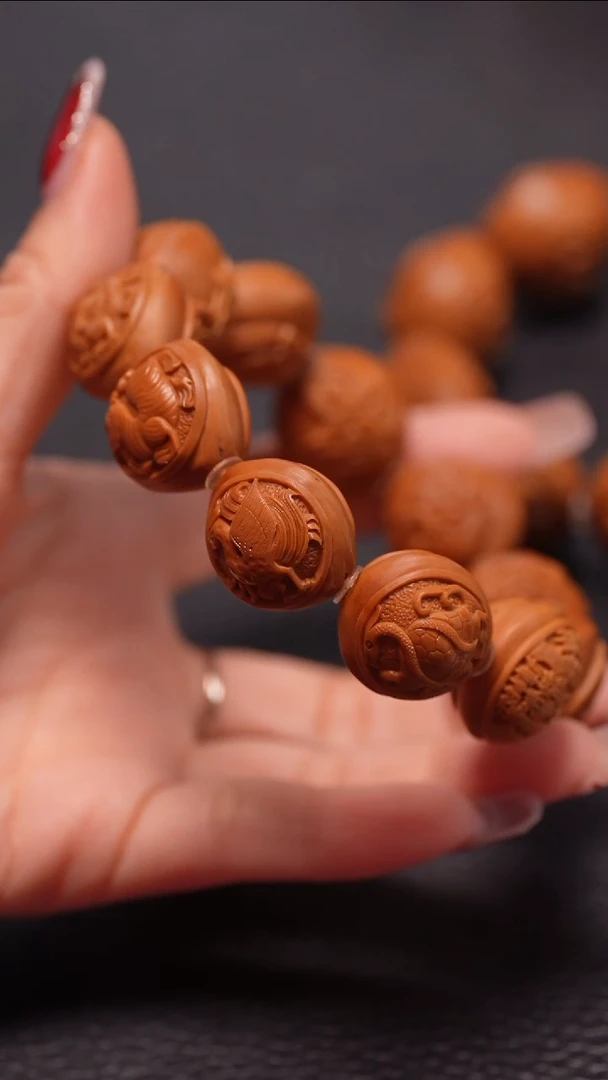 手串橄榄核2.1/铁核兽面四象