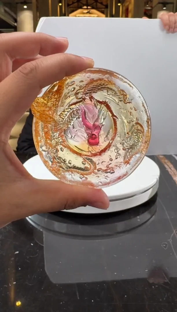 摆件琥珀金祥龙主人杯