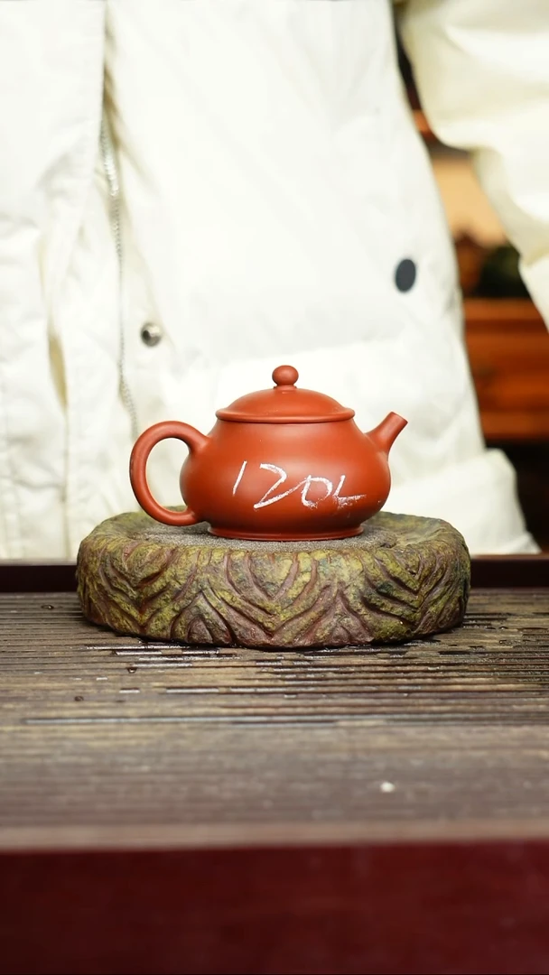 宜兴原矿紫砂壶茶壶宜兴原矿紫砂壶茶壶120C