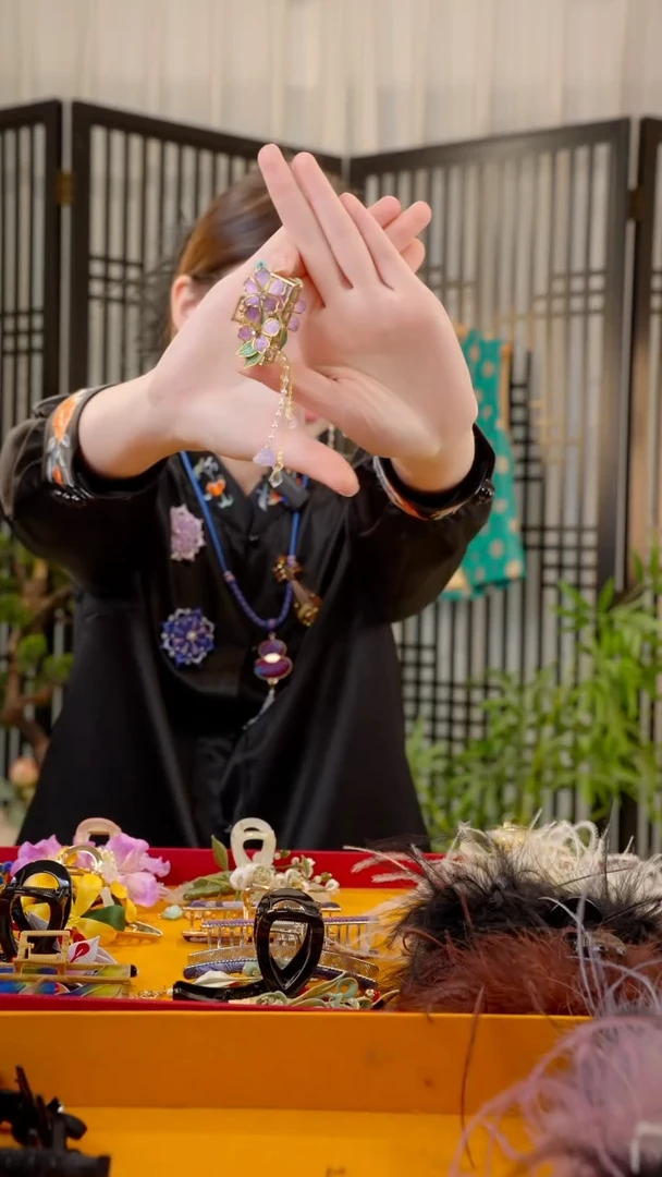 织绣秋*妹非遗手工绒花发饰