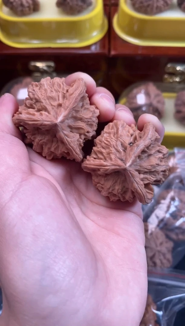 把件文玩核桃盘山正奔三棱40尺v454