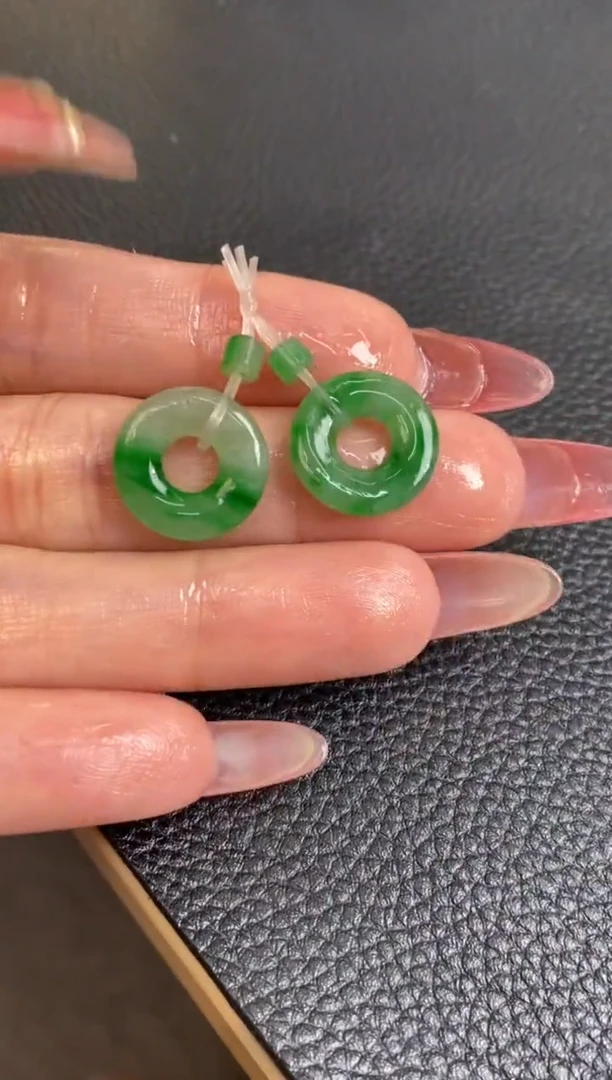 未镶嵌定制翡翠翡翠毛货~