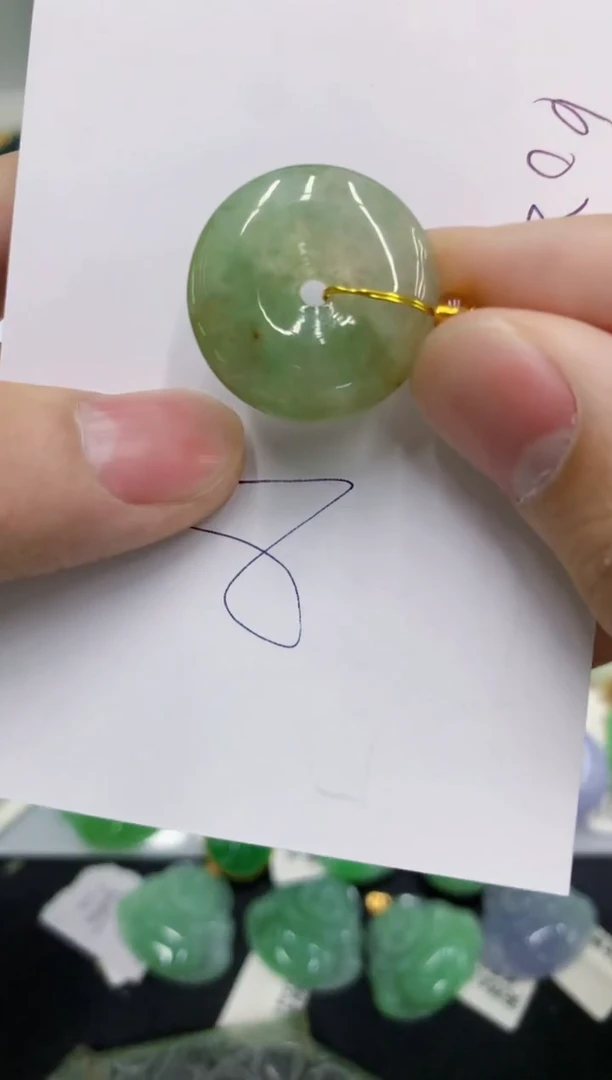 翡翠未镶嵌颈饰111111