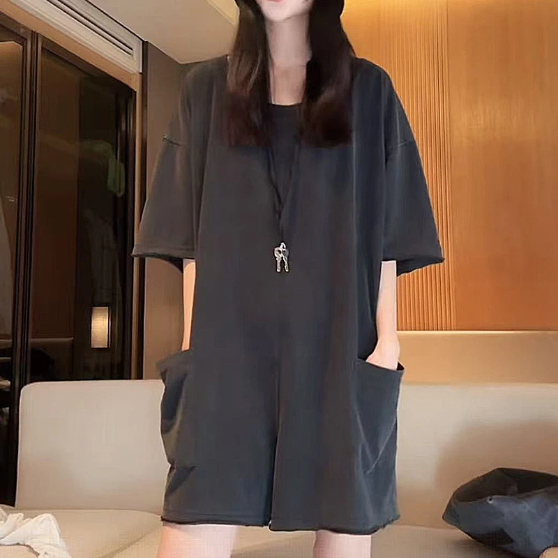 2025年夏季新款纯欲慵懒风宽松美式休闲时尚洋气圆领短袖连体短裤