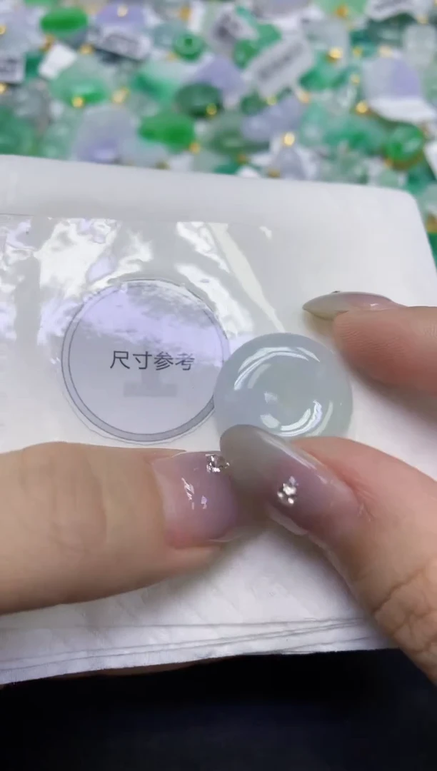 颈饰未镶嵌翡翠天然缅甸翡翠A货百元以上9元证书费自理