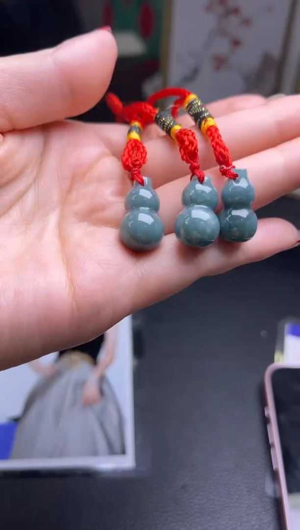 【闪购商品】翡翠挂件未镶嵌K25多样性发一件