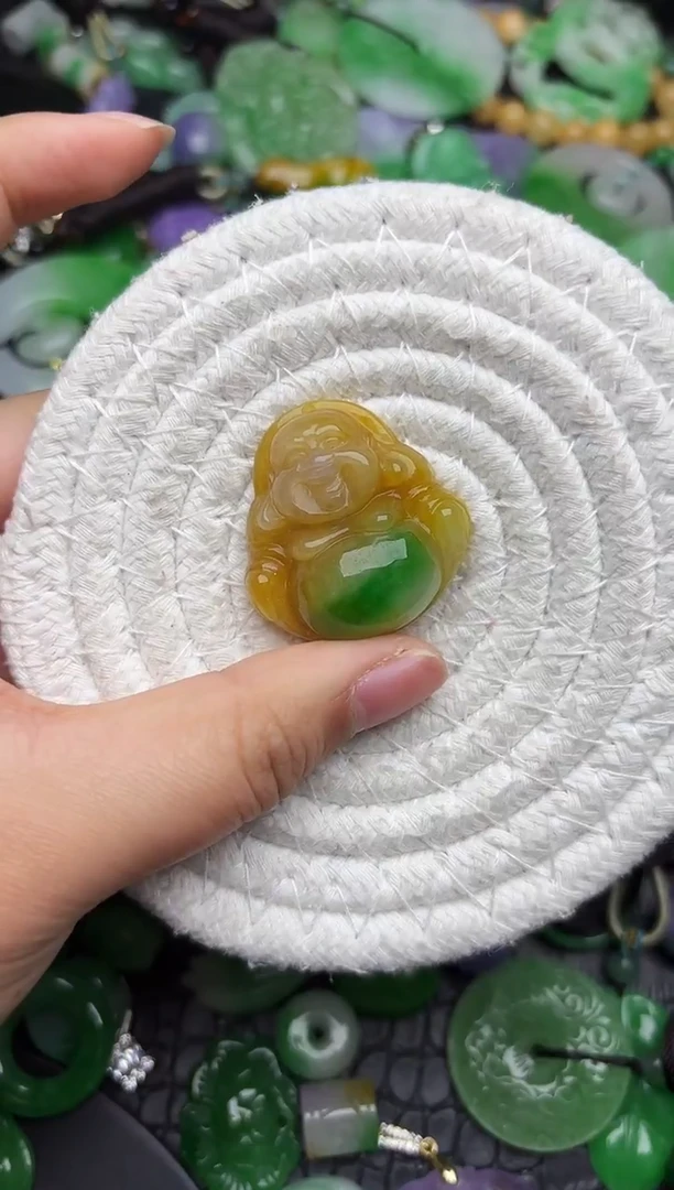 颈饰未镶嵌翡翠缅甸翡翠吊坠