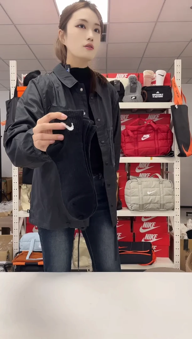 编码尺码36-42正品直播间过款袜子