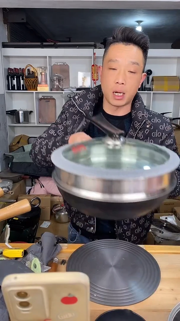 水晶玻璃1奥康达 钛不锈钢32有盖＋蒸笼
