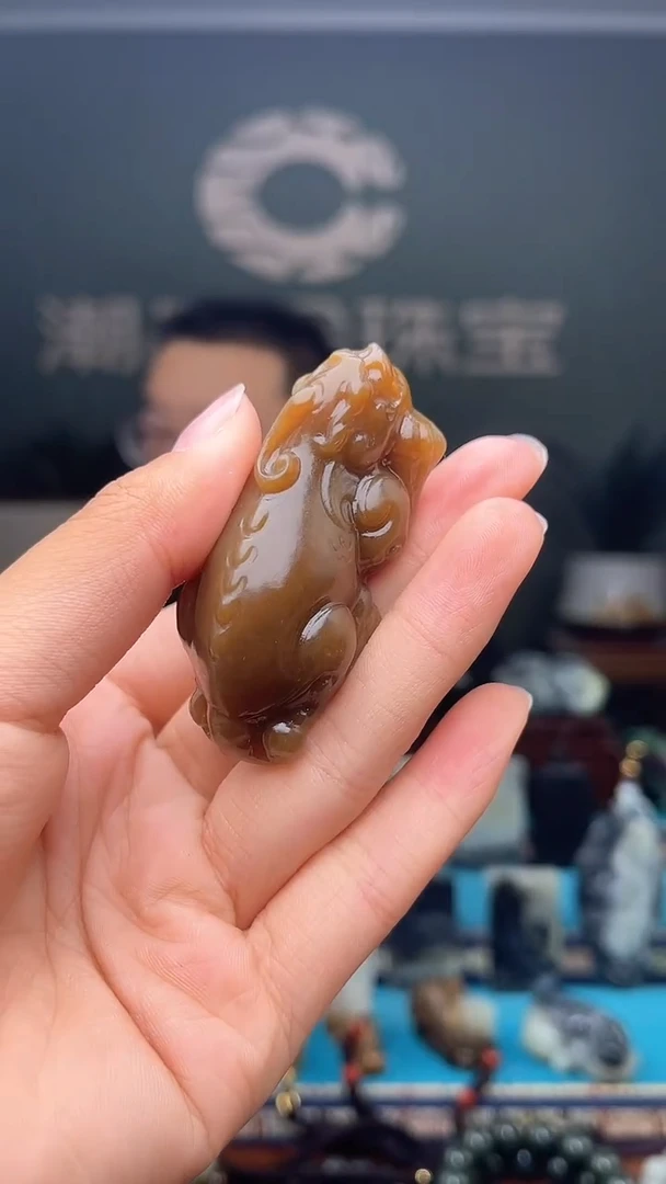 未镶嵌和田玉挂件1