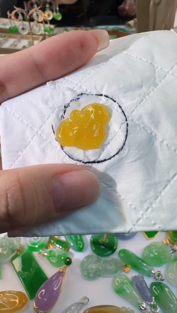 【闪购商品】翡翠颈饰未镶嵌缅甸翡翠A挂件