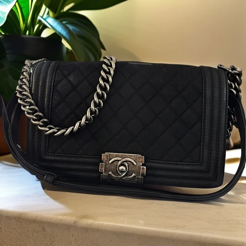 99新 Chanel/香奈儿 【杨贵妃专属】经典中号磨砂荔枝纹黑色leboy包