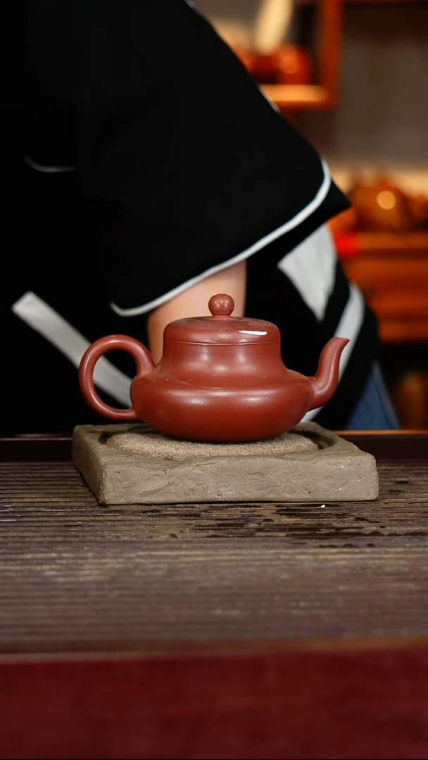 宜兴原矿紫砂壶茶壶宜兴原矿紫砂壶茶壶150C