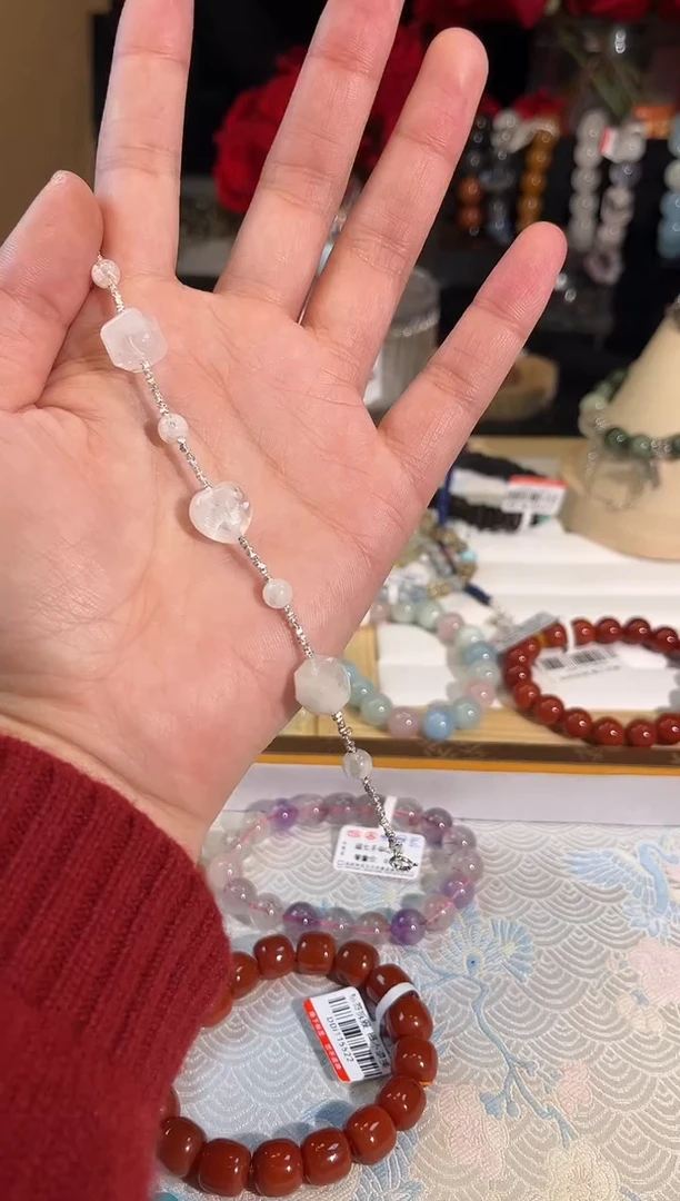 【闪购商品】水晶手链银S925镶嵌雪花幽灵