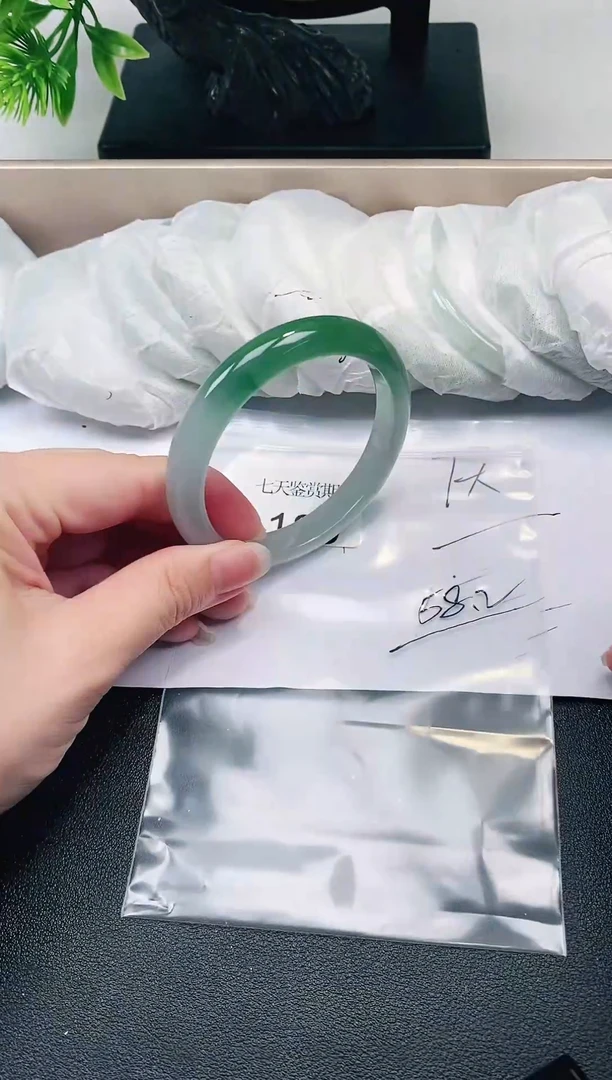 闪购链接 精品手镯180-58