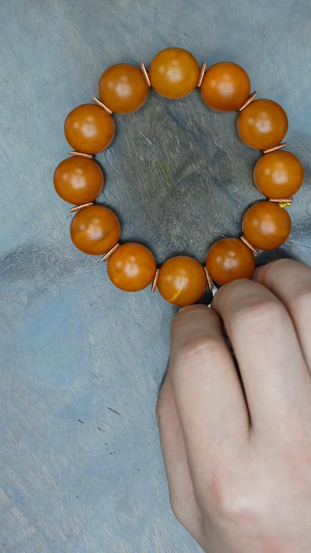 【闪购商品】琥珀裸石未镶嵌老蜡橘皮微瑕手串多样性发其一
