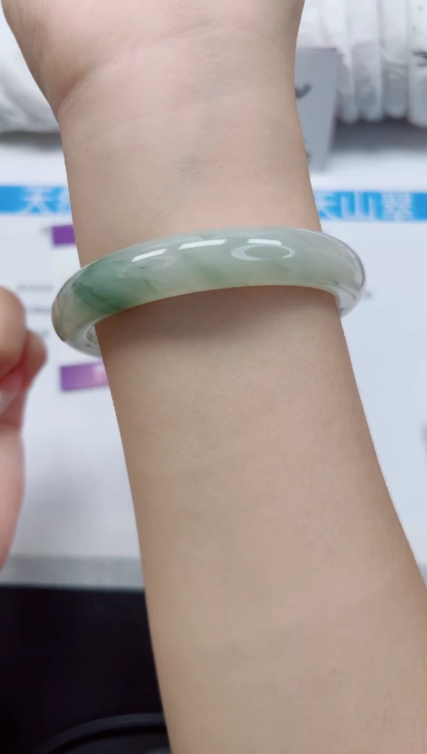 未镶嵌手镯石英质玉149-60/61
