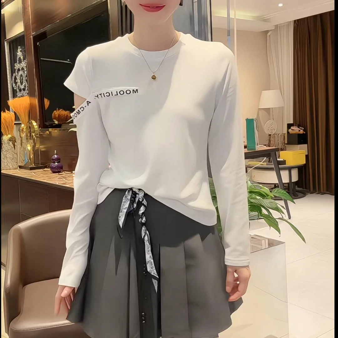 欧货春秋新款字母印花镂空长袖t恤女时尚洋气内搭套头上衣打底衫