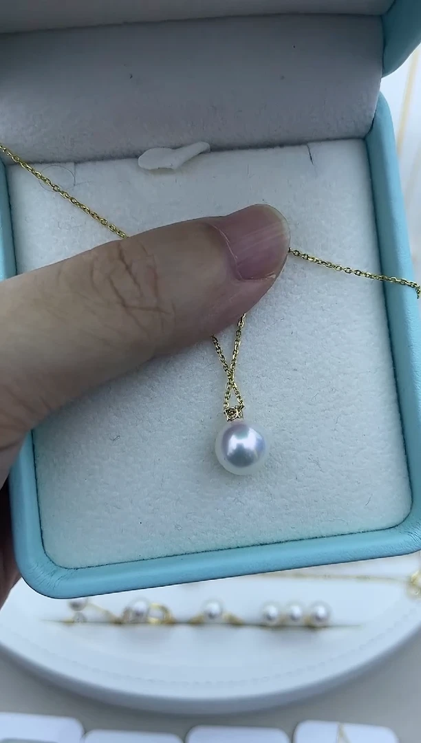 吊坠(赠链)18K金镶嵌海水珍珠18K金海水akoya8.5-9戴妃吊坠