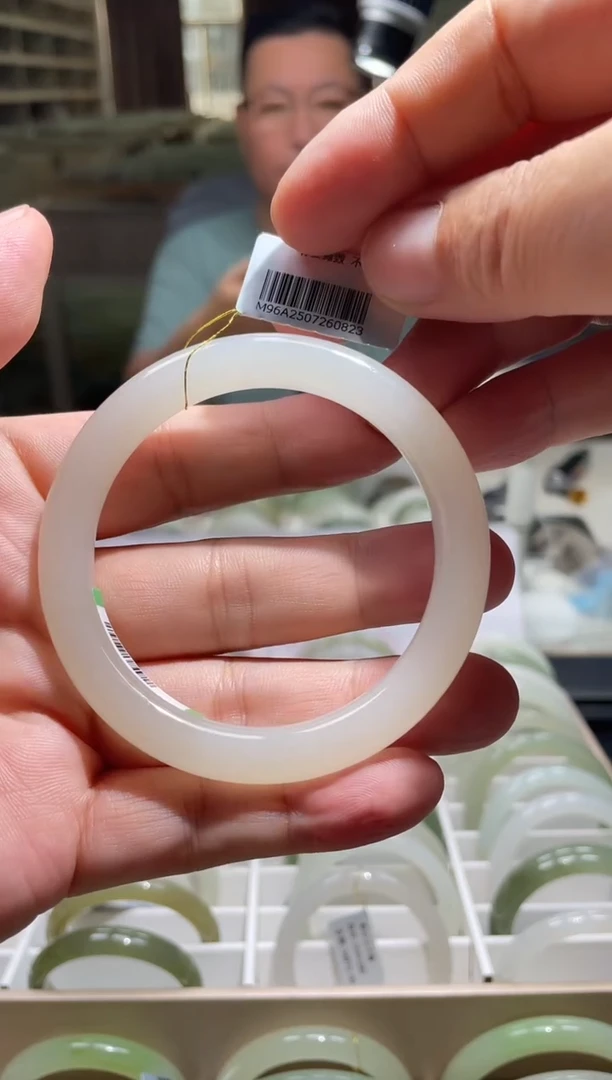 未镶嵌手镯和田玉58-59圈口 0823