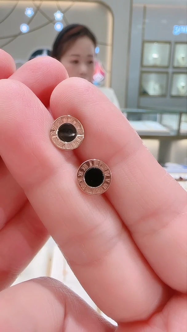 【闪购商品】玛瑙/玉髓耳饰18K金镶嵌耳饰