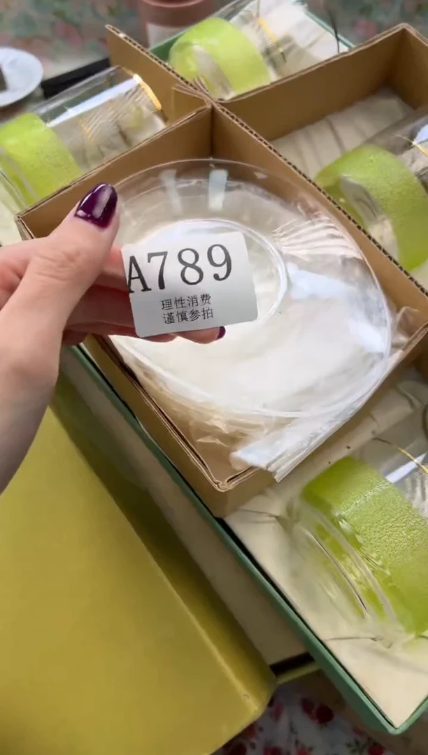 手工艺品琉璃V***i       A789*