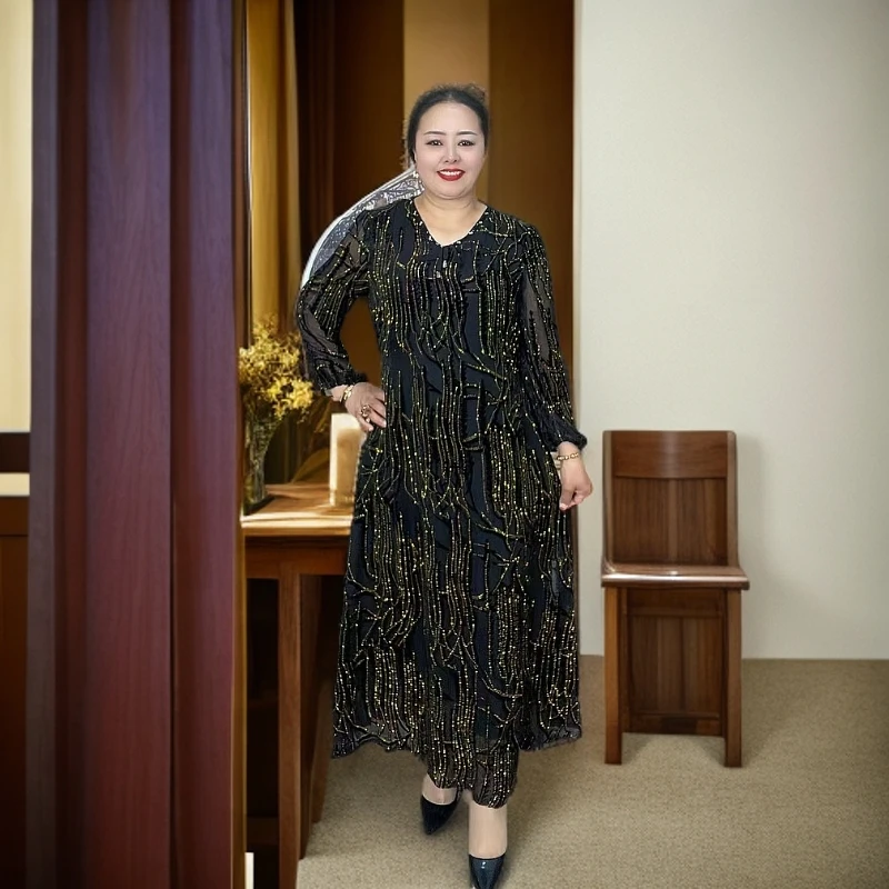 新款时尚的大妈连衣裙【新疆包邮】气质显瘦长袖轻奢黑色复古宽松