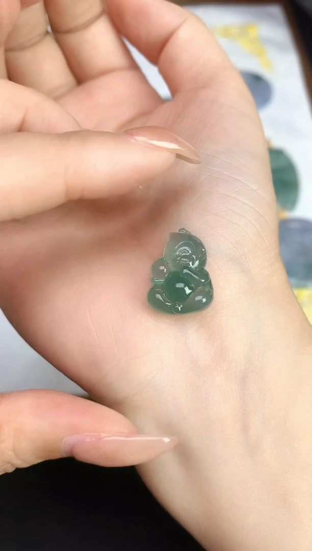 颈饰未镶嵌翡翠25112502