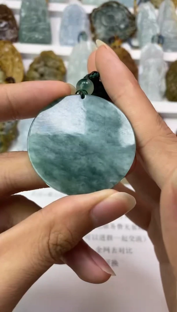 翡翠未镶嵌颈饰枫*晚天然翡翠