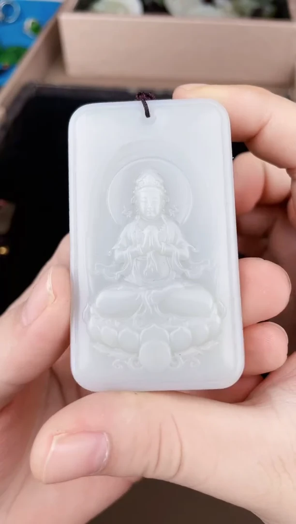 未镶嵌和田玉挂件拍一发一，多样性发货！