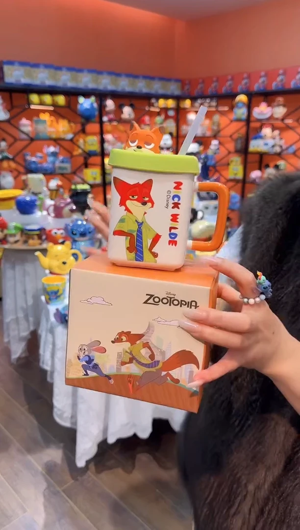 瓷片 @@疯狂动物城狐尼克四方陶瓷吸管杯