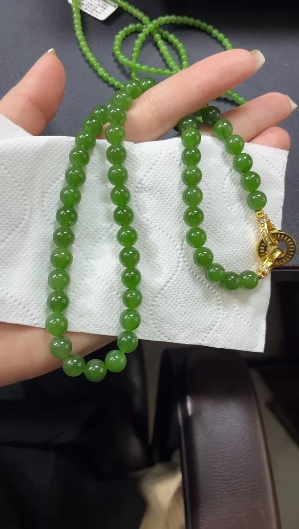 颈饰未镶嵌和田玉（碧玉）8冰阳绿无矿锁骨链