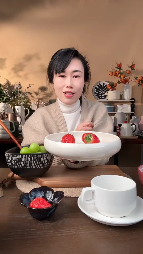 【闪购商品】瓷片8.3英寸米色窑变钵钵碗微瑕