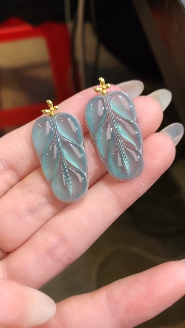 【闪购商品】翡翠吊坠(不含链)18K金镶嵌12-叶子（多样性发货一件