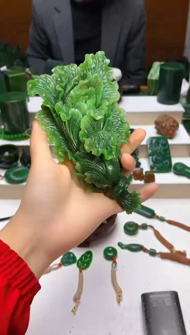 未镶嵌和田玉珠宝半成品1