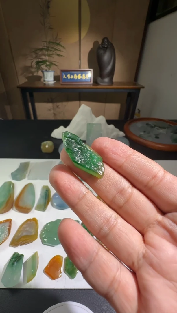 未镶嵌定制翡翠缅甸A货翡翠
