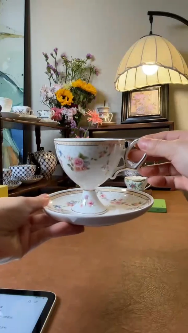 高端礼品（LL家）珠帘高脚骨瓷杯碟-ZZ