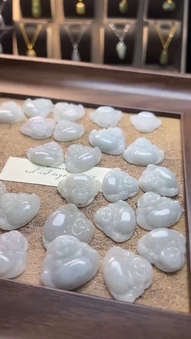 吊坠(不含链)未镶嵌翡翠 吊坠(不含链) 未镶嵌 翡翠