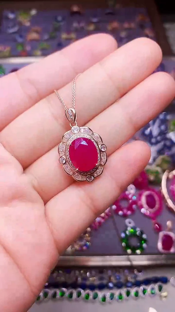 颈饰银S925镶嵌红宝石....