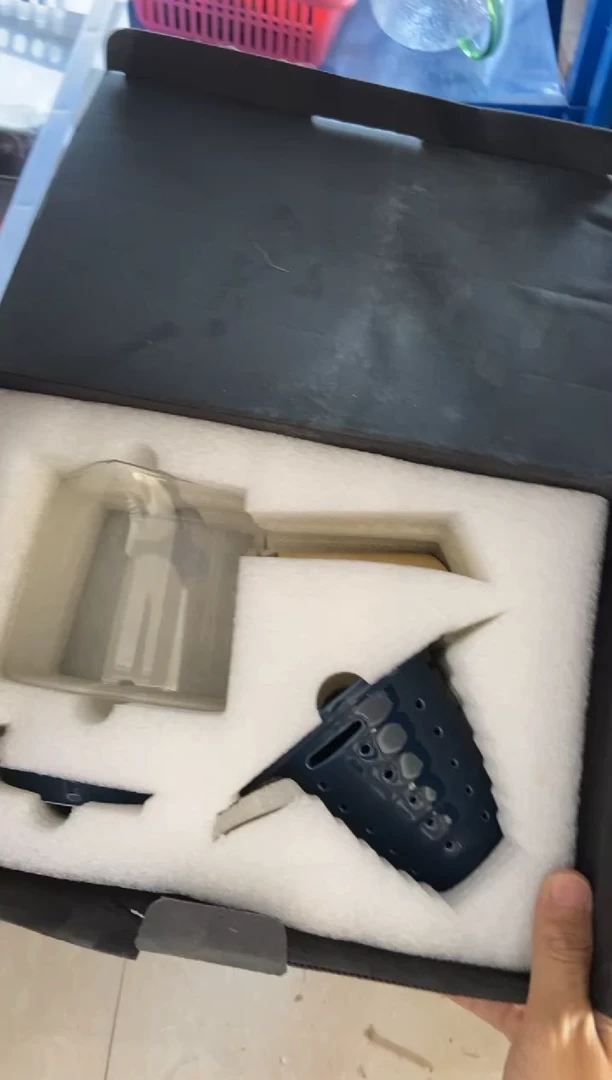 无运费险有瑕疵的摄影的产品有使用过的痕迹有点脏介意勿拍