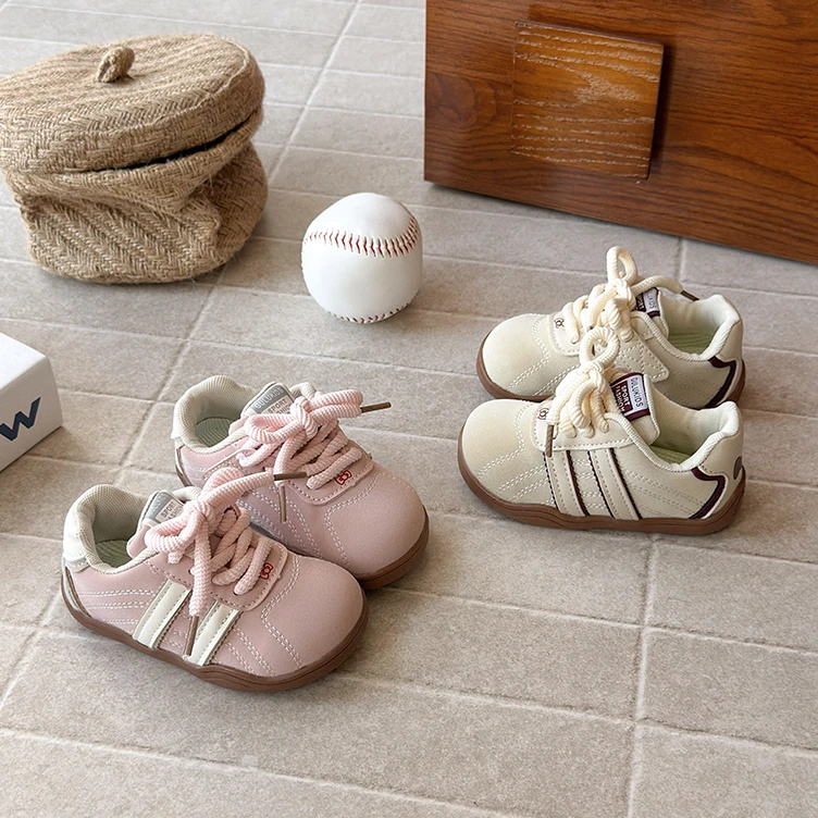 韩版运动鞋春秋儿童软底德训鞋女童宝宝可爱单鞋中小童防滑板鞋11