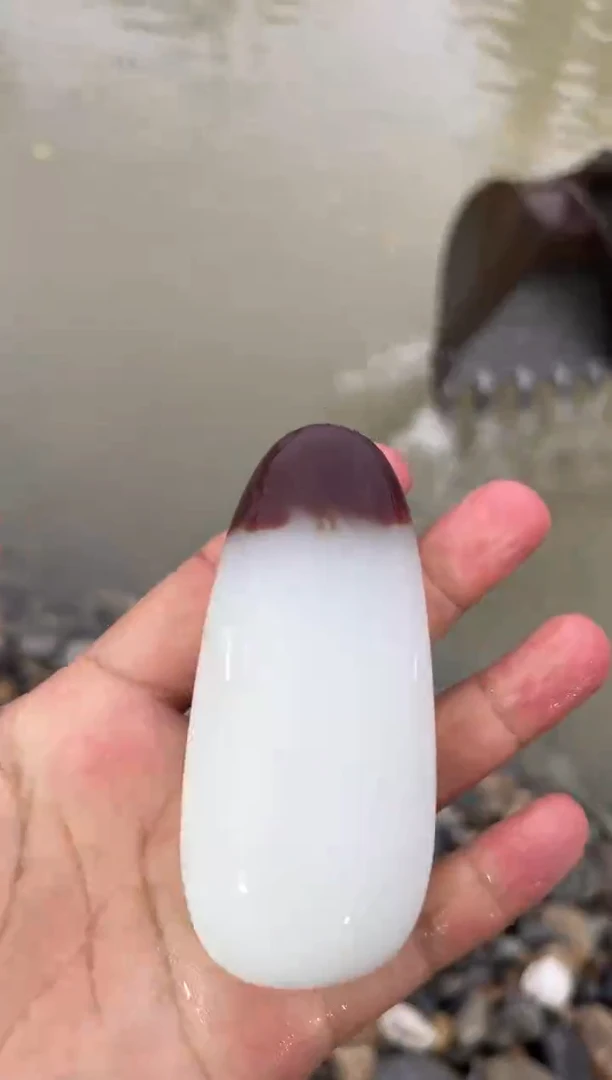 未镶嵌和田玉（糖玉）珠宝奇石1