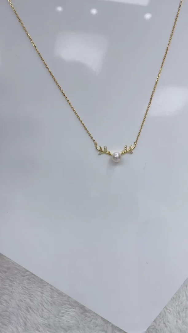 【闪购商品】海水珍珠颈饰银S925镶嵌海水珍珠项链