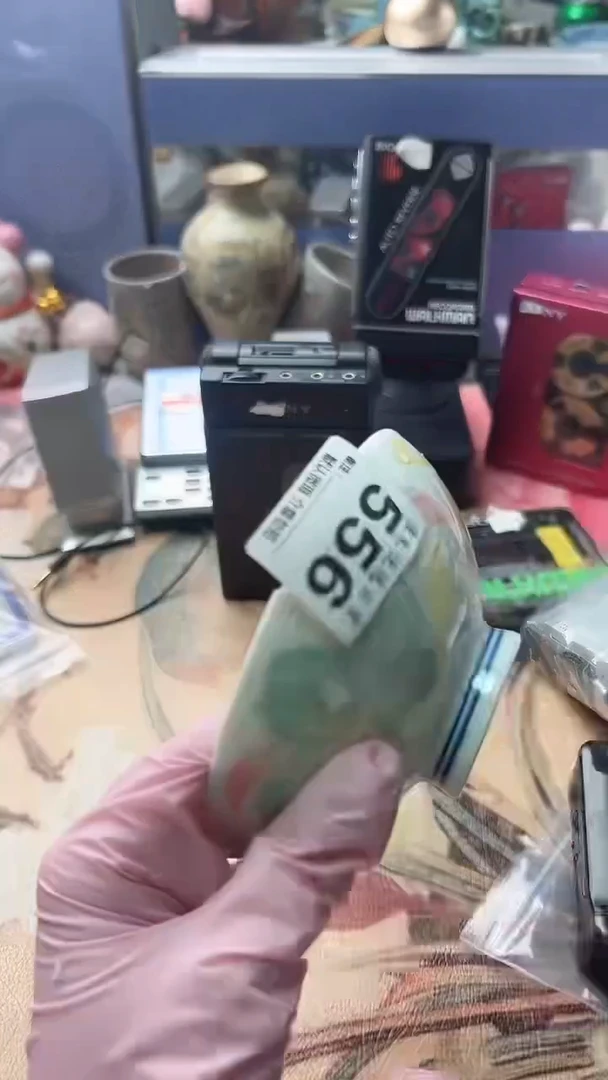 手工艺品琉璃致*知绿色花团造型瓷碗