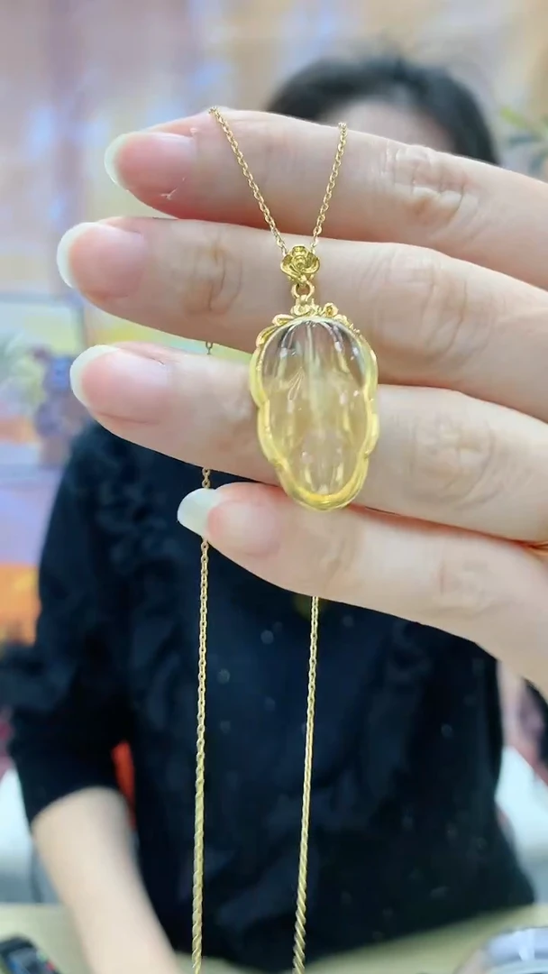 【闪购商品】蓝珀吊坠(不含链)18K金镶嵌dd@@蓝珀18K金叶子吊坠4426