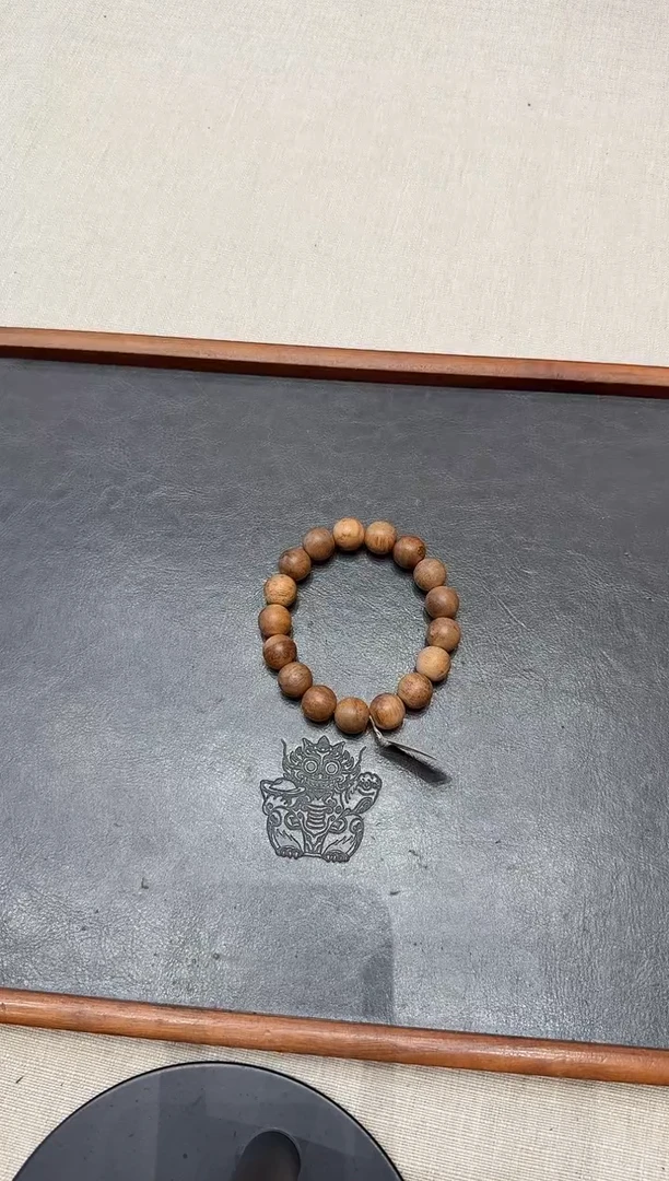 沉香手串天然野马拉OK1.3圆珠单圈10克+