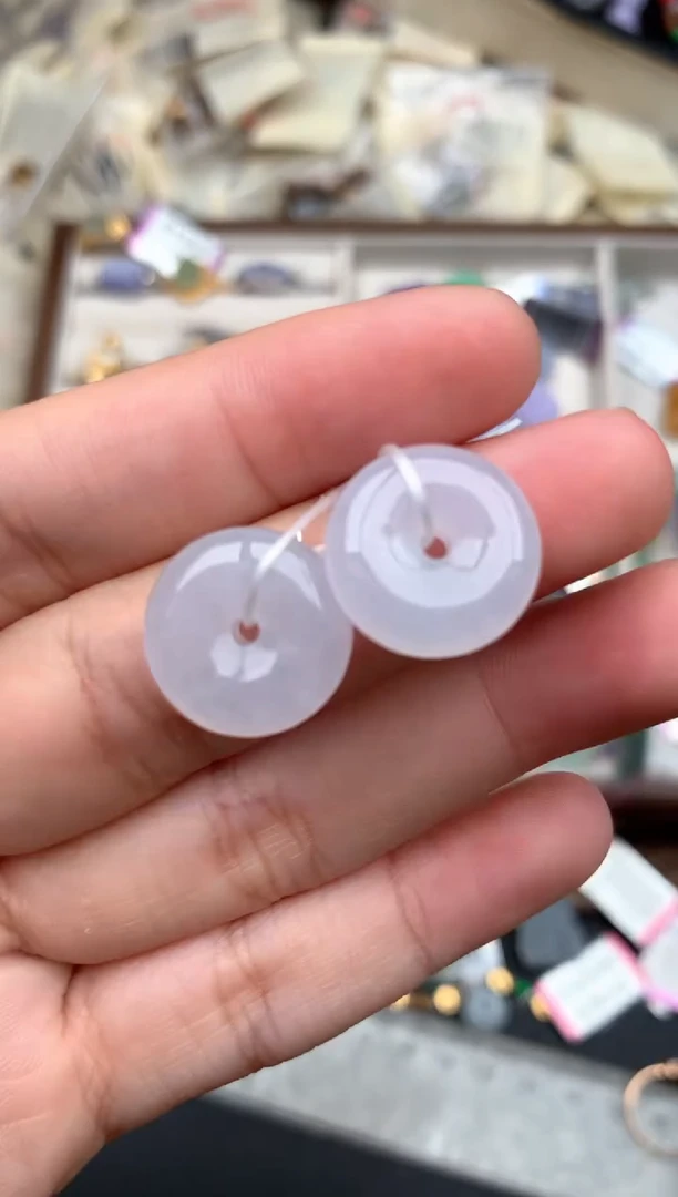 未镶嵌挂件翡翠一